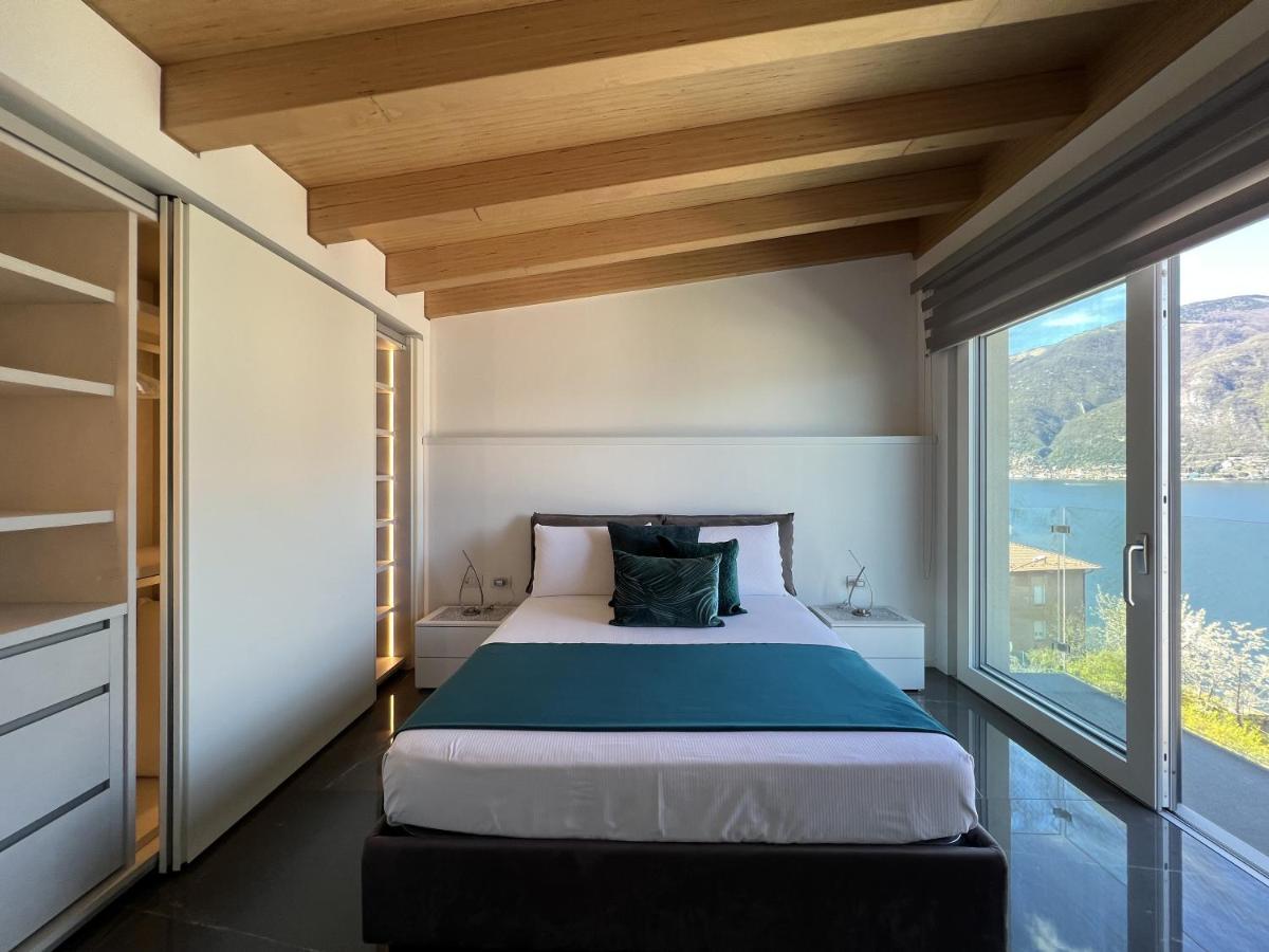 Luxury Lakefront Penthouse Lezzeno Esterno foto