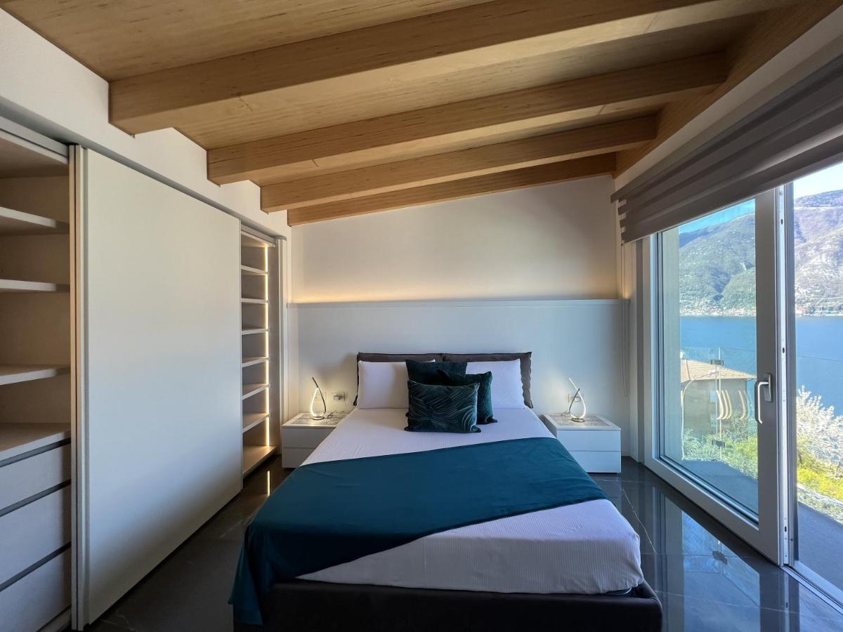 Luxury Lakefront Penthouse Lezzeno Esterno foto